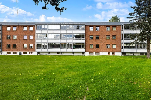 Ali Hashmi v/EIE eiendomsmegling har gleden av å presentere Rødtvetveien 65!