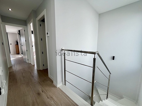 Villa med 4 soverom | Privat basseng | Takterrasse med havutsikt | 600 meter til stranden
