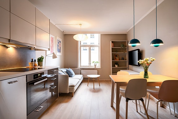 Velkommen til Waldemar Thranes Gate 11A! Presentert av Halvor L. Heikkilä ved Krogsveen Majorstuen og Oslo Vest