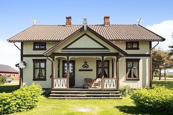 Velkommen til Vestre Solørveg 836 og flotte "Kongsgarden Nordre"! Foto: Husfoto: Bernat Tubau.