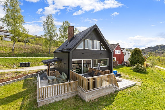 Aktiv v/Anne Åsne Seljordslia har gleden av å presentere Bakvegen 14! Foto: Fodima AS