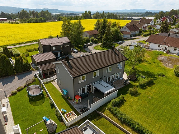 Emera Eiendomsmegling har gleden av å presentere Sandbakkveien 36D! Foto: Philip Isaksen.