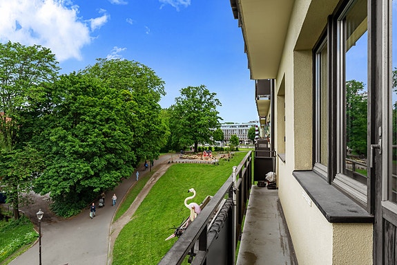 Velkommen til Sandakerveien 10S, presentert av Steinar Hånes, tlf. 957 710 33.