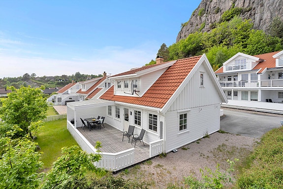 Velkommen til denne sjarmerende fritidsboligen! Foto: Boligfotografer AS