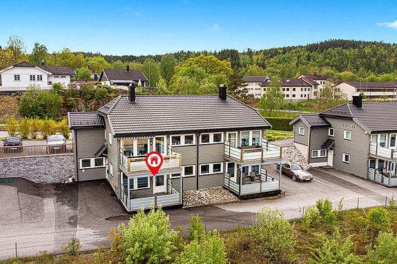 Eiendomsmegler Norge presenterer Rafnesveien 32!