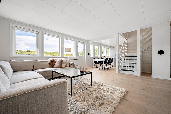 EIE Harstad v/megler Vetle Larsen har gleden av å presentere Tegerbærveien 11B!
Foto: Slutskyi View