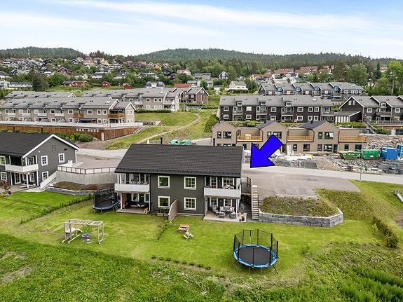 Velkommen til Nedre Hellerudhaugen 37! (Foto: Pholio/Heidi Hexeberg Lasen)