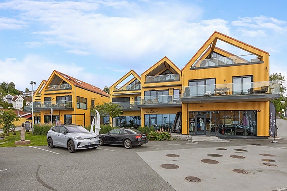 Velkommen til Vollen Marina 28