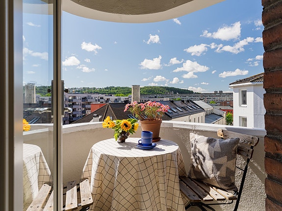 Velkommen til denne sjarmerende boligen med to balkonger på flotte Tøyen! Foto: Tommy Larsen