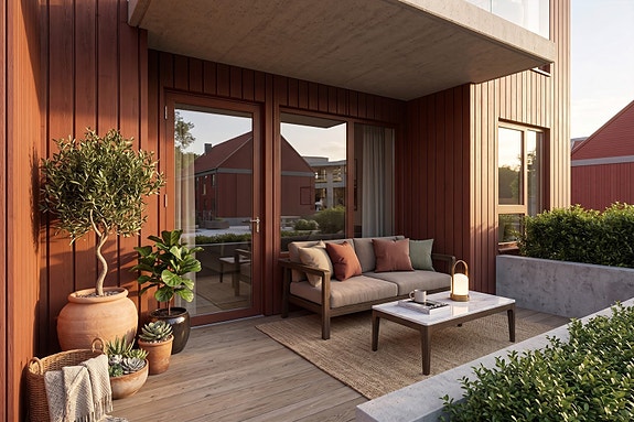 Nyt sommeren på ca. 9 kvm nordvestvendt terrasse inn mot gårdshage. Bilder er kun til illustrasjon og er laget digitalt/med KI. Avvik vil forekomme.