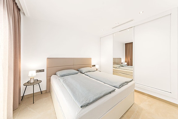 Villa med 3 soverom | Privat basseng | Sørvestvendt | Turistlisens