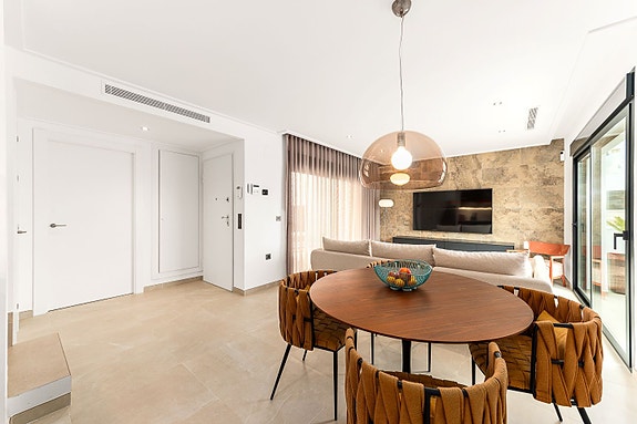 Villa med 3 soverom | Privat basseng | Sørvestvendt | Turistlisens