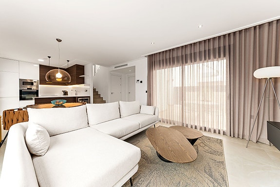 Villa med 3 soverom | Privat basseng | Sørvestvendt | Turistlisens