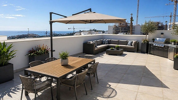 Eksklusiv penthouse med 4 soverom | Privat basseng | Store terrasser 201m² | Panoramautsikt