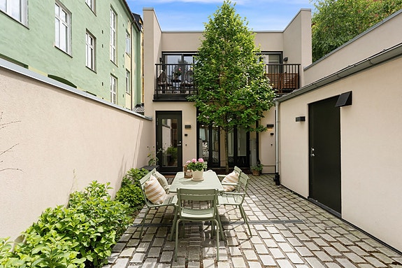 Unik og moderne Townhouse-leilighet over to plan| Nytt i 2020| Balkong | Skjermet bakgård | Tilbaketrukket beliggenhet, Oslo