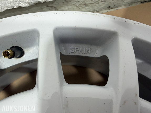 Product image 9 of 10