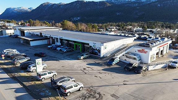 Komplett bilanlegg med showroom, verksted og lager - opptil 4 000 kvm