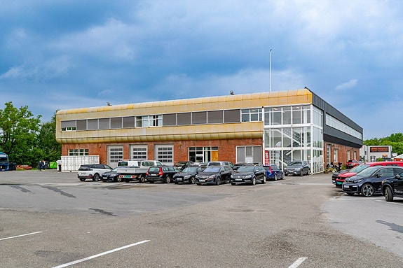 Kontor- / lagerlokaler til leie på Kjølberg industriområde. Kort avstand til E6 og Øra havn.