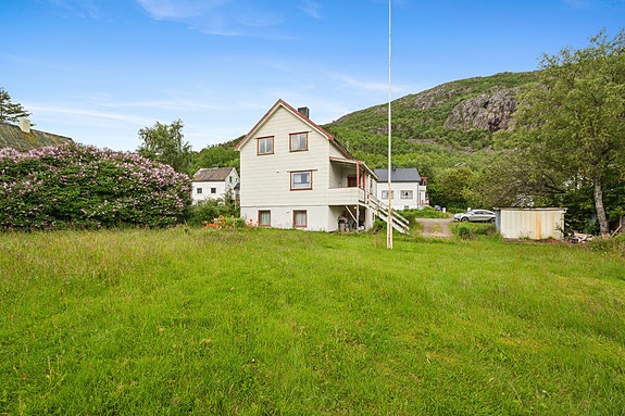 Avdelingsleder/Eiendomsmegler Øyvind Guldhaugen presenterer Lerkevegen 5! Foto: EFKT