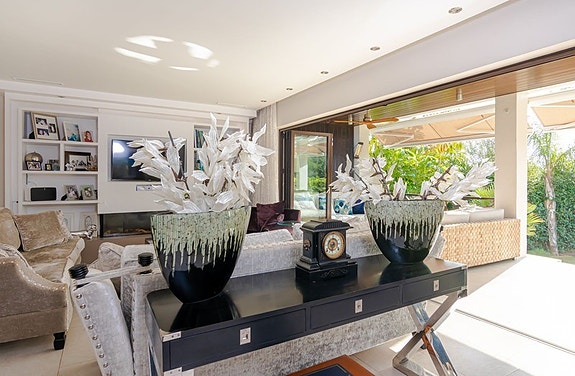Eksklusiv villa med 5 soverom | Privat basseng | Panoramautsikt