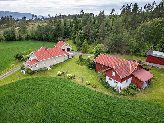 Velkommen til Kindsåsveien 71! Foto: Normann Foto AS.
