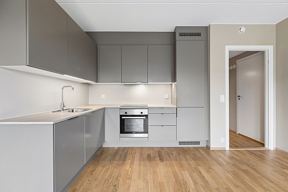 Toppleilighet fra 2025 | Attraktiv sørvendt beliggenhet. Solrik balkong på 7,5 m², heis.