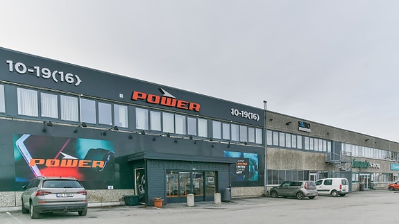 Деловен простор, 735 m²