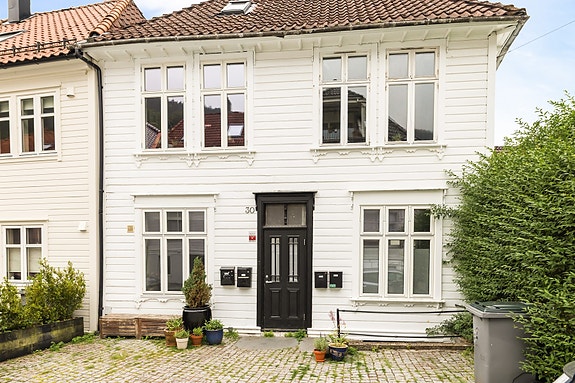 ASK Eiendomsmegling v/Charlotte Kleven har gleden av å presentere Ladegårdsgaten 30!