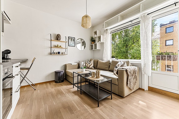 Sander Flåte v/Nordvik Eiendomsmegling har gleden av å presentere Elsters gate 2 - En lys og innbydende 1-roms selveierleilighet med svært sentral beliggenhet ved Frognerparken/Vestkanttorvet. Foto: Håvard Daae Rognli