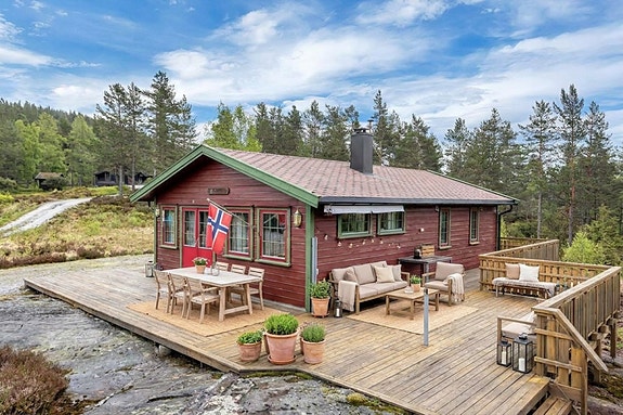 Exbo v/Martin Tollefsen Jensen har gleden av å presentere Haukomvann hytteområde 10!