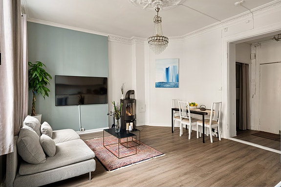 Bli med inn i denne stilfulle leiligheten i Markveien 59A, presentert av Siamak Ebrahimi v/EIE eiendomsmegling.
Foto: Tigerstaden Boligfoto AS (Henrik Sporsheim)