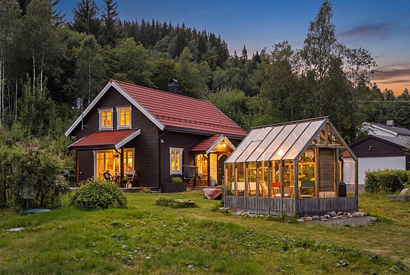 Velkommen til Åsegårdveien 32! Foto: Luxe AS