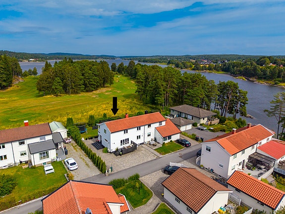 Helge Børsand i Holmskau & Partners gleder seg til å vise deg Opsundveien 87A