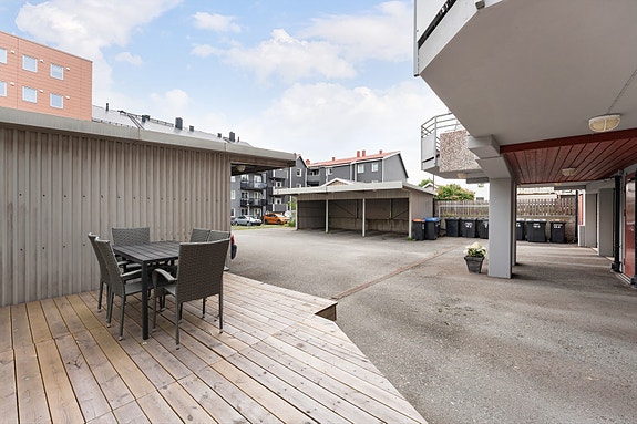 Felles platting i bakgården