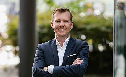 Bilde av megler Simon Skjeldal Andresen