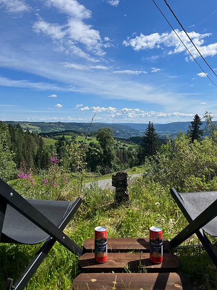 Nyte utsikten over Dokka og Randsfjorden.