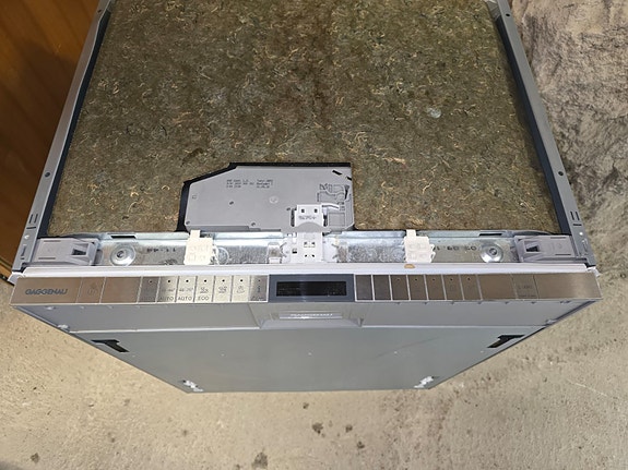 Product image 1 of 6