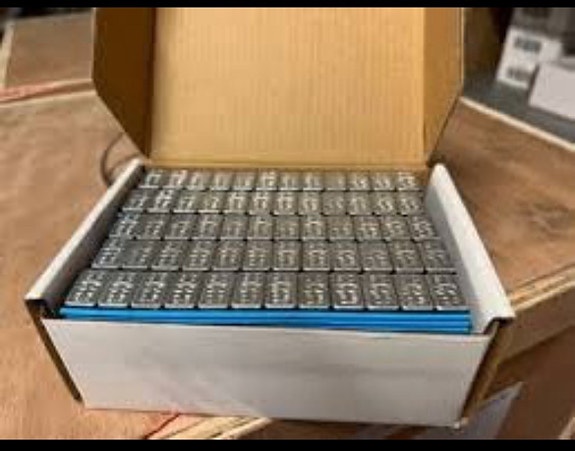 Product image 1 of 2