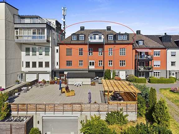 Velkommen til en flott stor toppleilighet med nydelig utsikt. Fotograf A7 Media v/Joakim M. Maylove