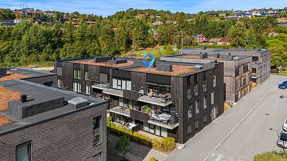 Velkommen til visning i Bjørndalen Allé 25! Et moderne boligbygg fra 2021.