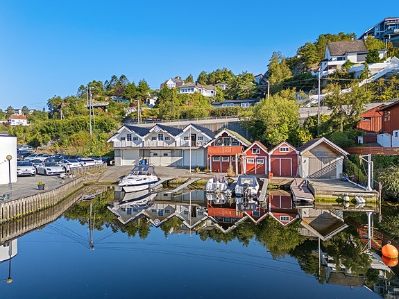 Velkommen til et flott naust v/ Fagernes Yacht Club!