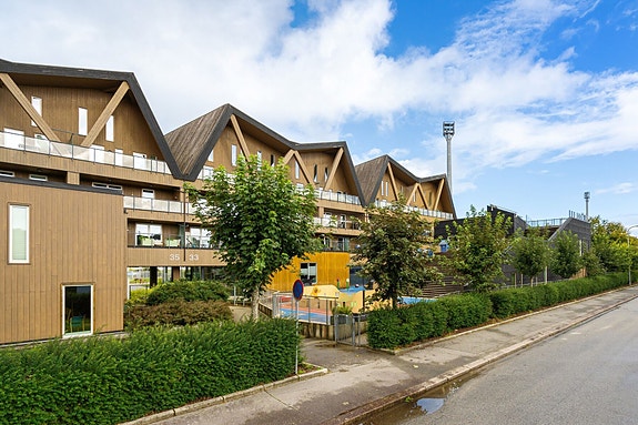 Michael R. Myhre presenterer Bretlandsgata 33! | Fotograf Arve Gravdal