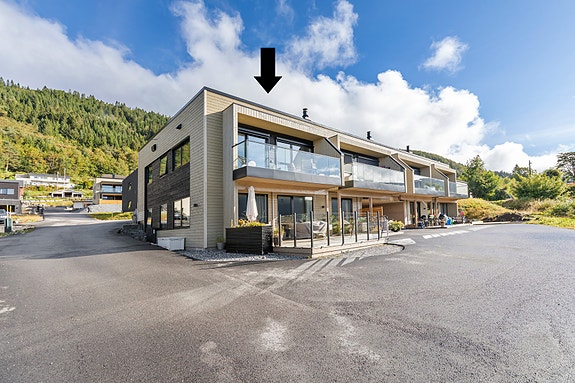 Velkommen til Grebstadlia 14D - en meget pen selveierleilighet som ble oppført i 2024!
