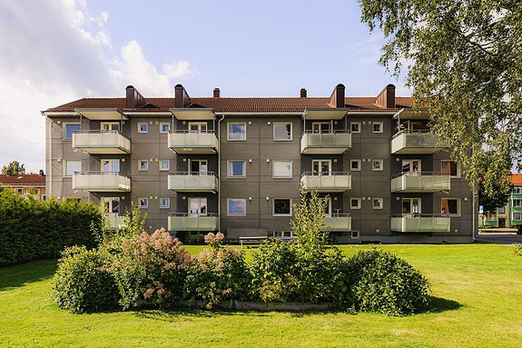Velkommen til Alexander Kiellands gate 5B - En lys og gjennomgående 3-roms leilighet i Lillestrøm sentrum. Foto: Fredrik Hansson.