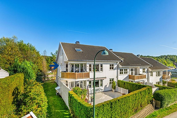Velkommen til Strømme terrasse 55