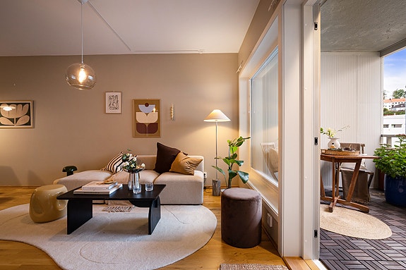 Velkommen til Bendixens vei 61 - Presentert av PrivatMegleren Syd v/Jeanett Kallekleiv! Foto: Didrik Høeg