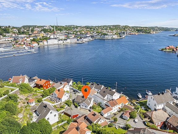 Området byr på kort vei til sjøen