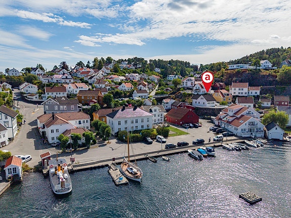 Velkommen til Noroddveien 9! Dronefoto av Mediaservice, Tore Jonssen