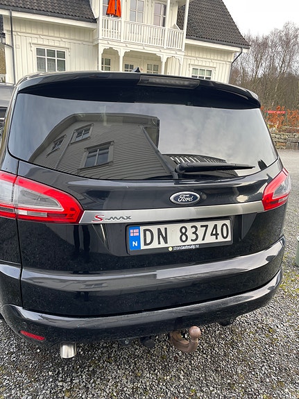 Ford S-MAX 4 of 5