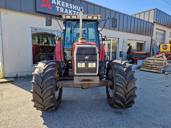 Massey Ferguson 6170 1997, kr 185 000,-
